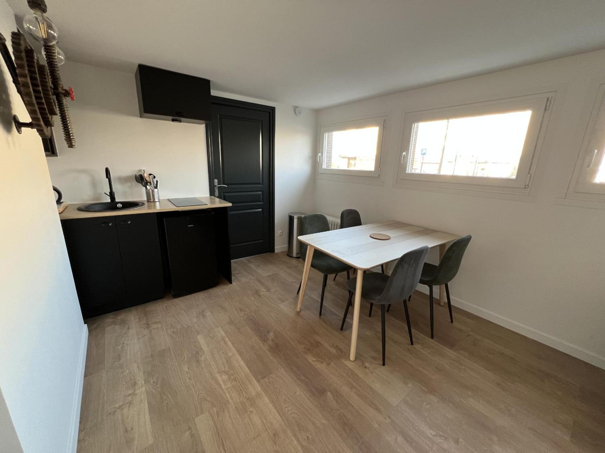 Apartment Le Wilson 4, 2-4 Pers Calais